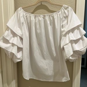 White cotton blouse. NWT